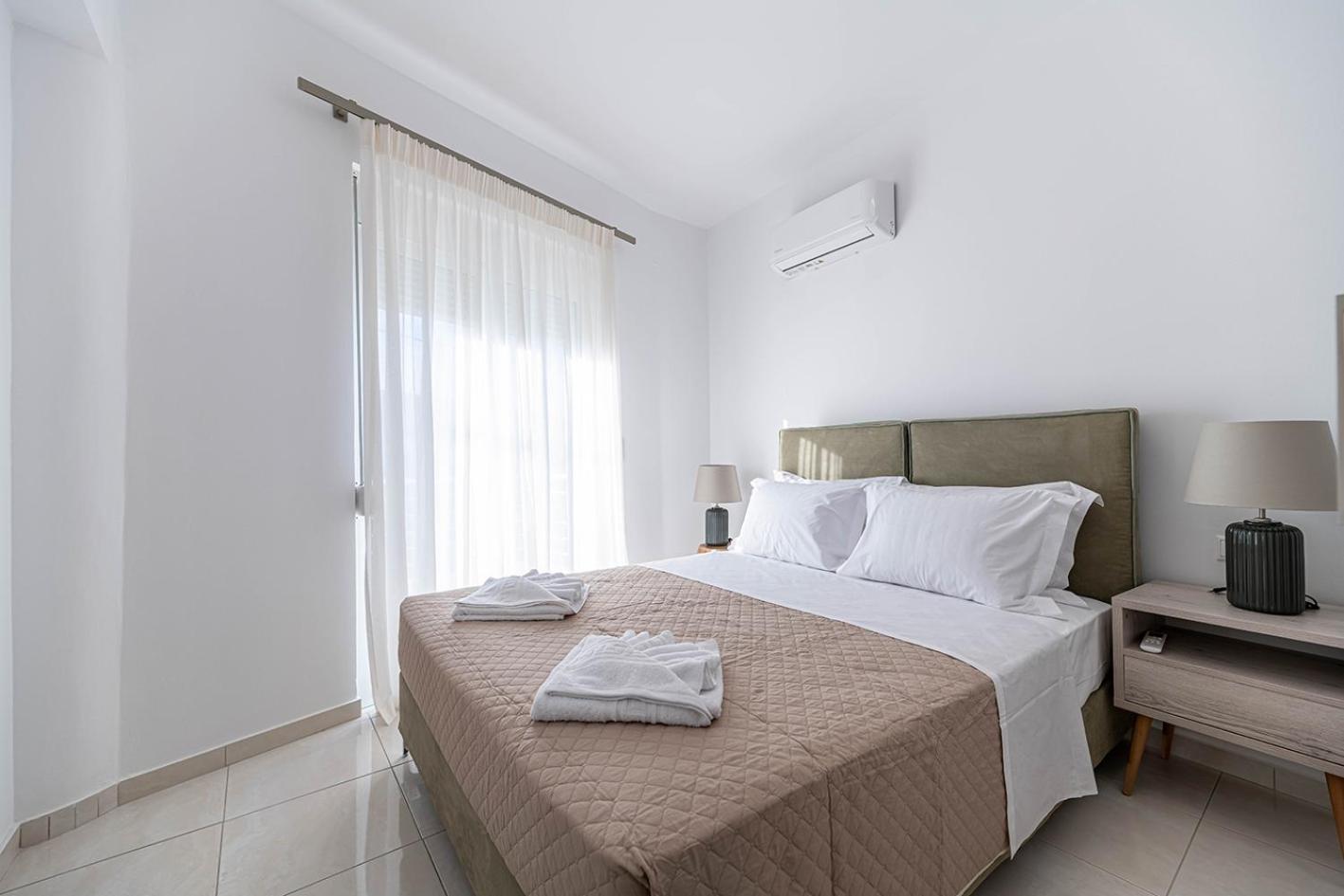 Archangelos Sky Junior Apartment Bagian luar foto